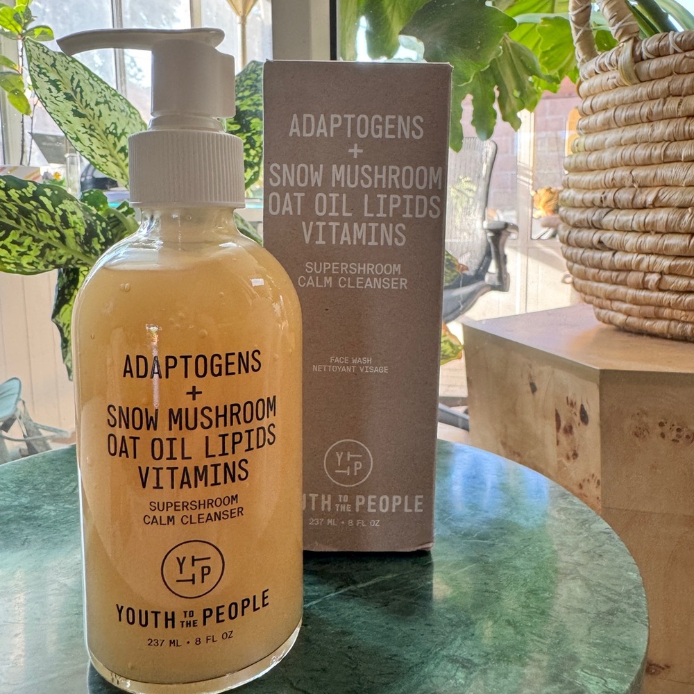 Youth to the People Supershroom Calm Cleanser (NEW in Box)